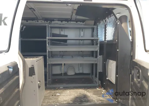 2016 Chevrolet Express 2500 Work Van из США, поврежденный, VIN 1GCWGAFF5G1235652